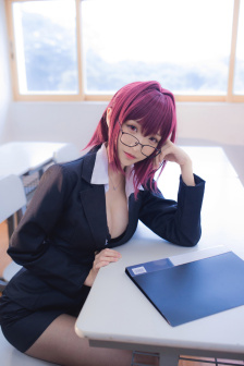 穿成女儿奴大佬的前妻