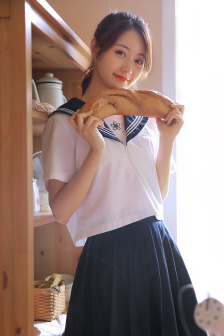 父母儿女媳妇一起来的寓意